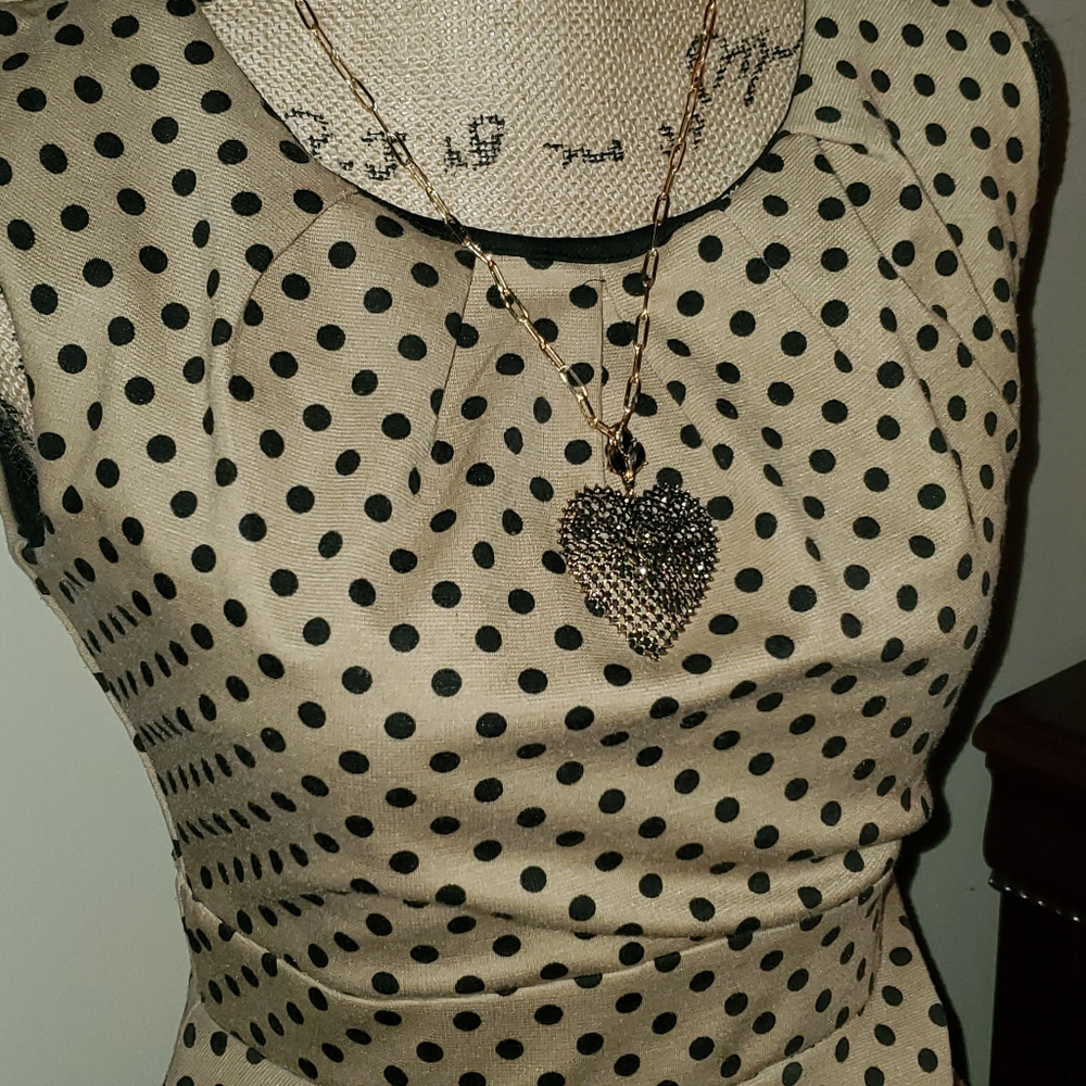 Dress - Picture 2 of 3